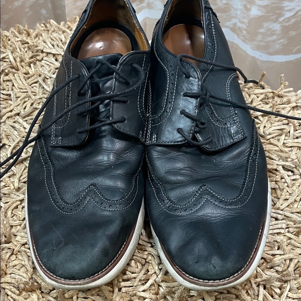 Johnston & Murphy Black Leather Oxfords
